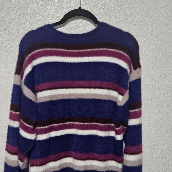 NWT Splendid eyelash style striped sweater size medium - Picture 12 of 14